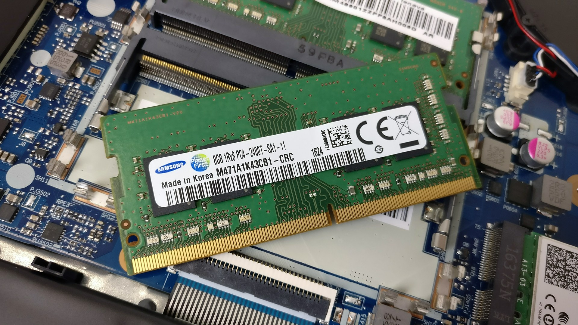 Mức giá tham khảo khi thay RAM laptop