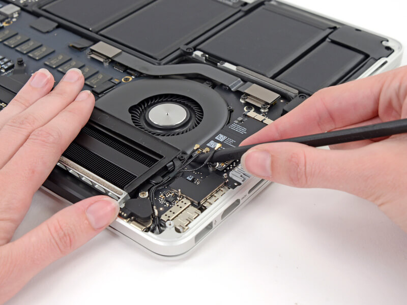 Applevn cung cấp dịch vụ thay quạt tản nhiệt MacBook TPHCM