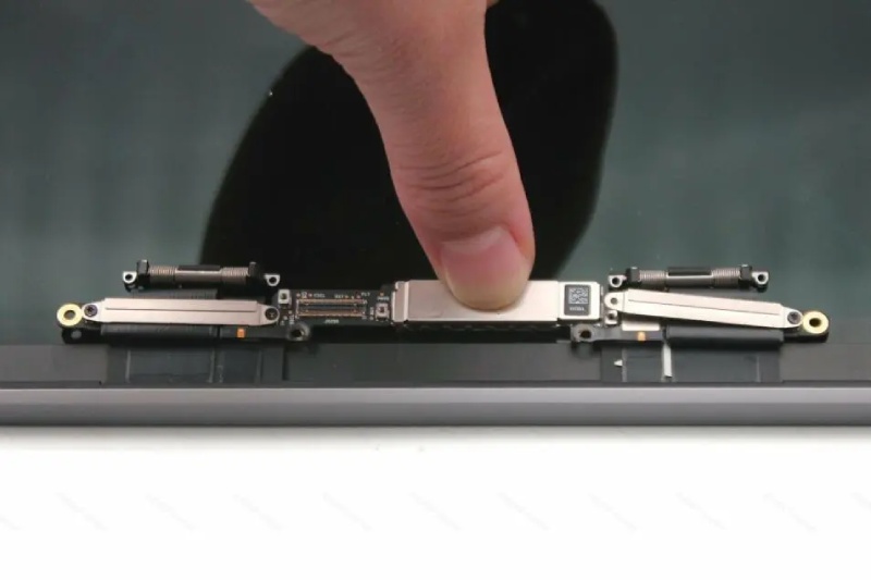 Mẹo bảo quản cáp màn hình MacBook